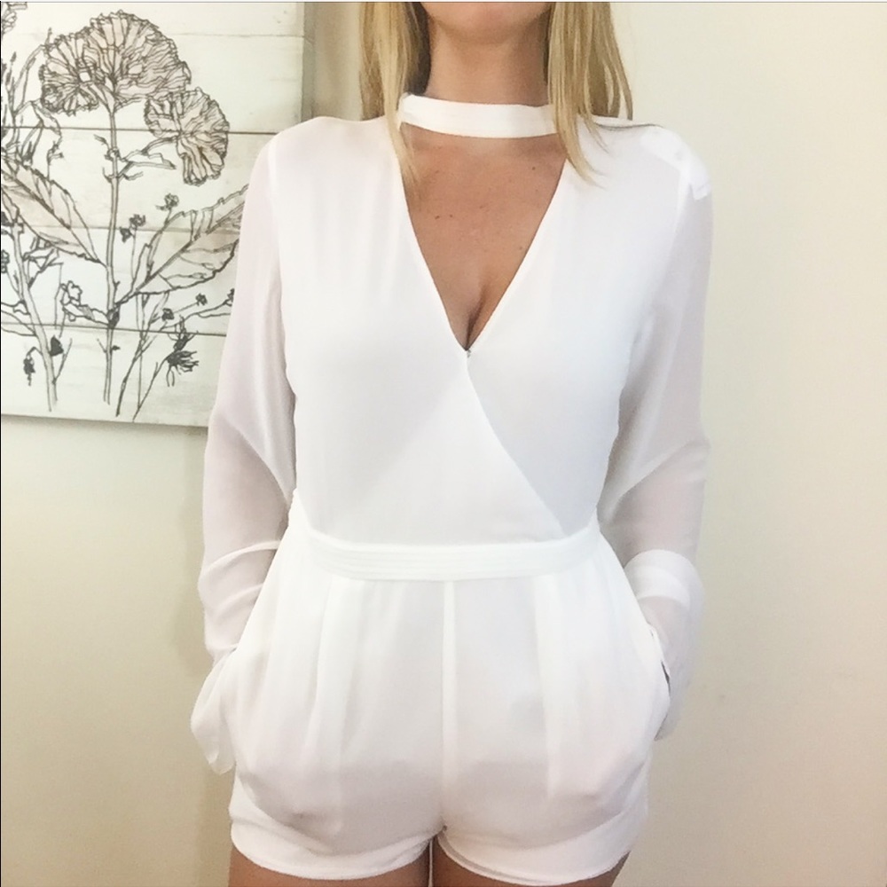 BUY 2 GET 1 'Alaia' Pleat Band Romper White - Picture 2 of 5